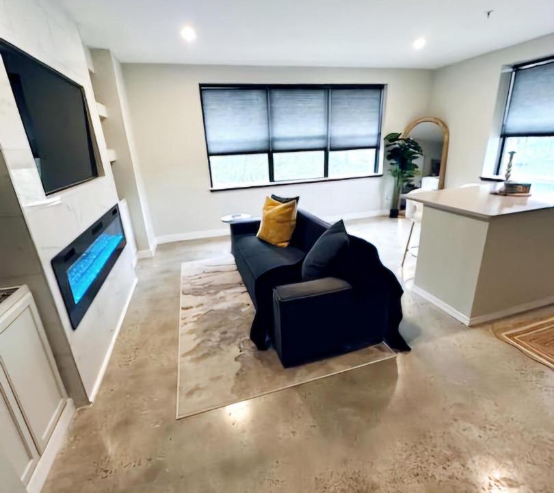 Photo of Livingroom in Downtown Jacksonville