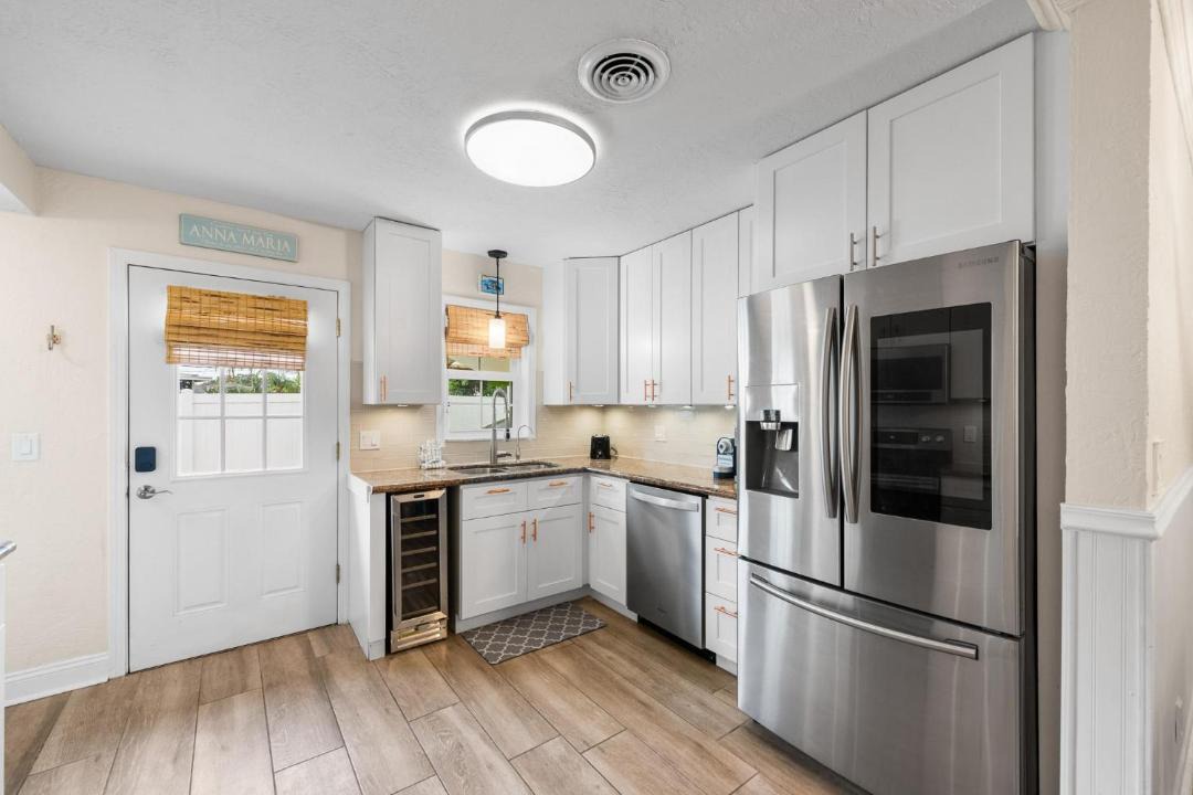 Photo of Kitchen in Harbor Hills