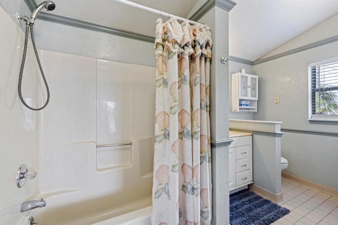 Photo of Bathroom in Cedar Key