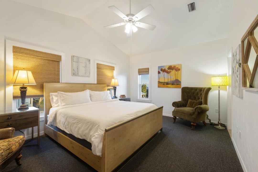 Photo of Bedroom in Cedar Key