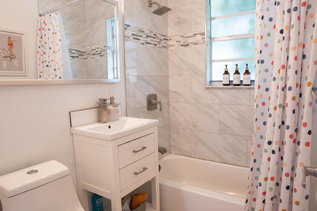 Photo of Bathroom in Seybold