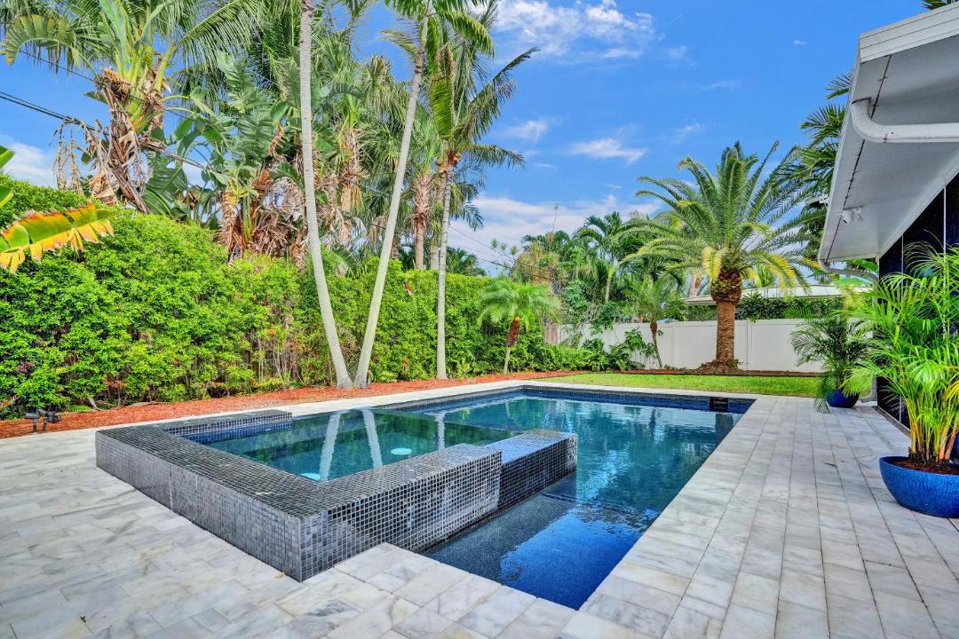Photo of Others in Coral Ridge Isles