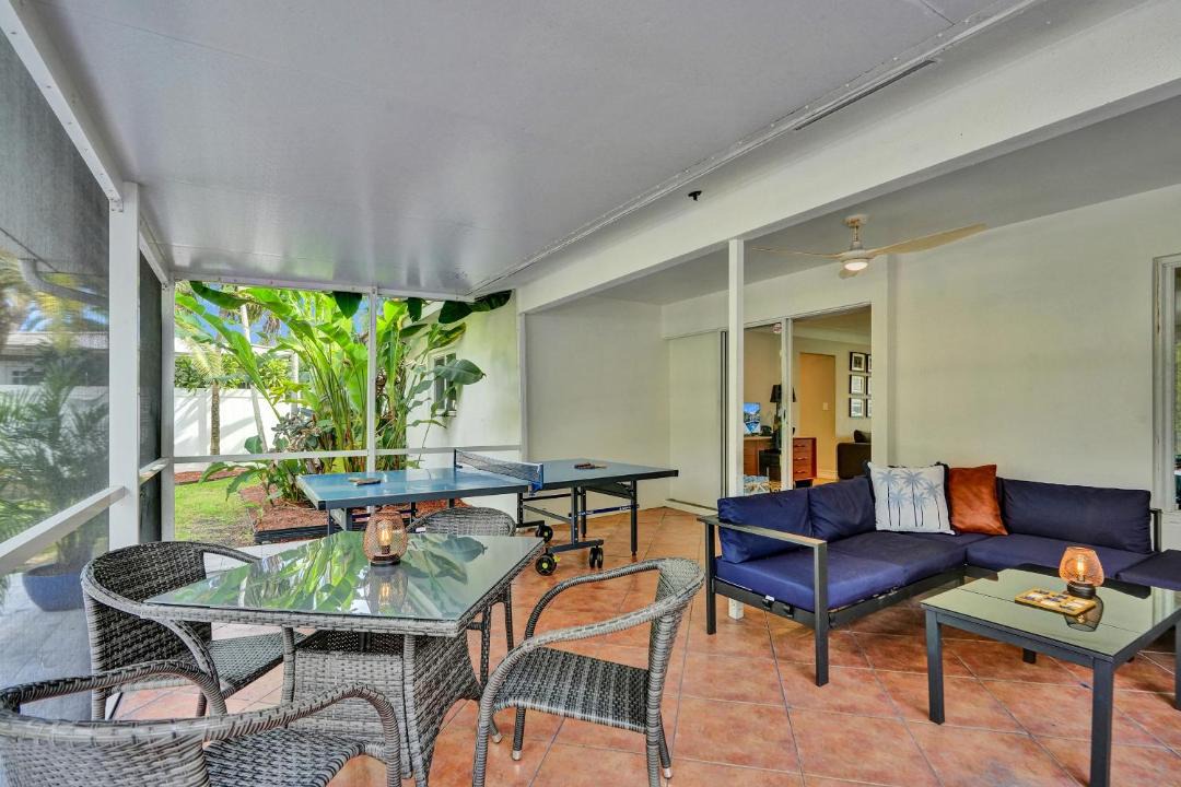 Photo of Patio Balcony in Coral Ridge Isles