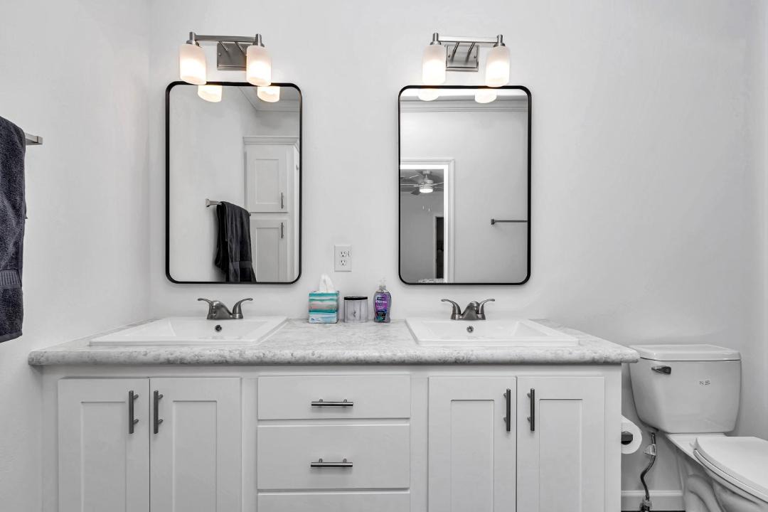 Photo of Bathroom in Fellowship
