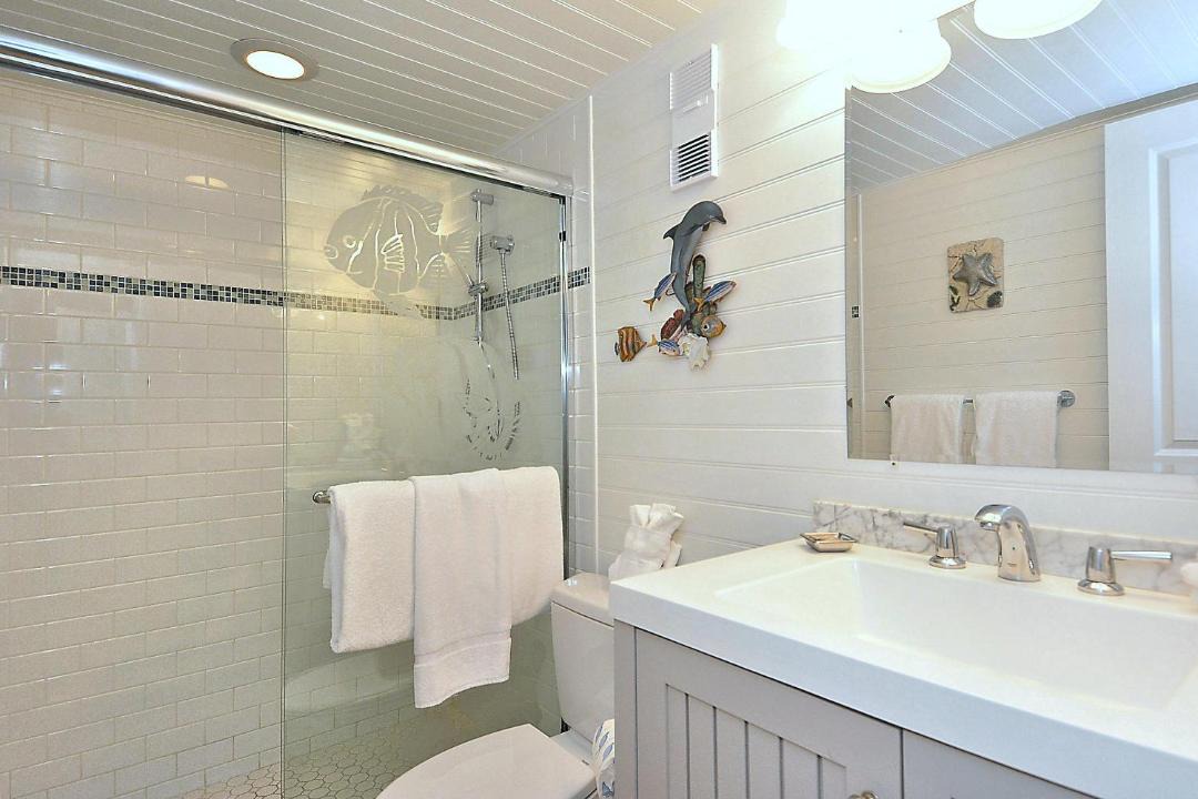 Photo of Bathroom in Sunset Beach