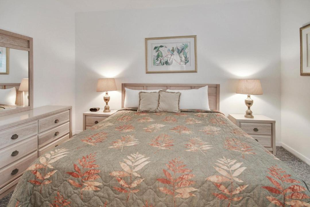 Photo of Bedroom in Treasure Island