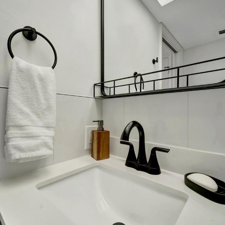 Photo of Bathroom in Clewiston