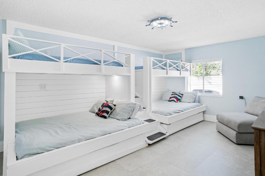 Photo of Bedroom in Bahia Vista