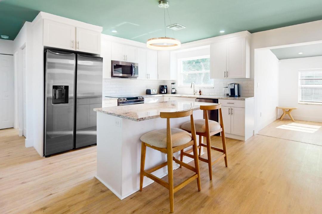 Photo of Kitchen in Lantana