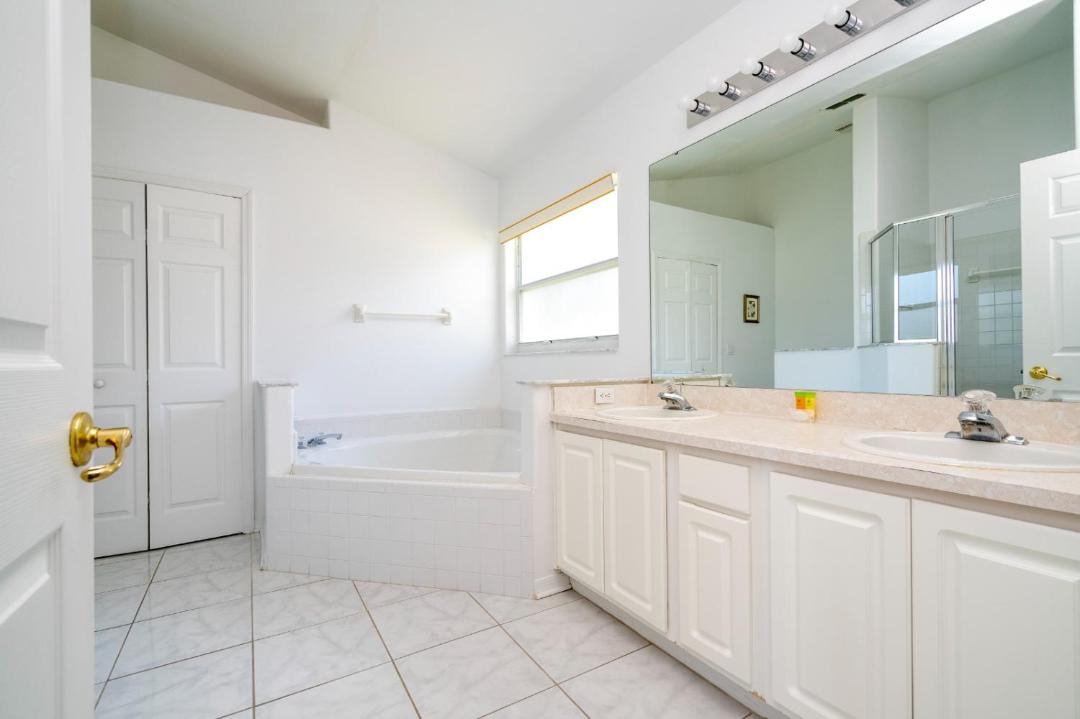 Photo of Bathroom in Indian Point