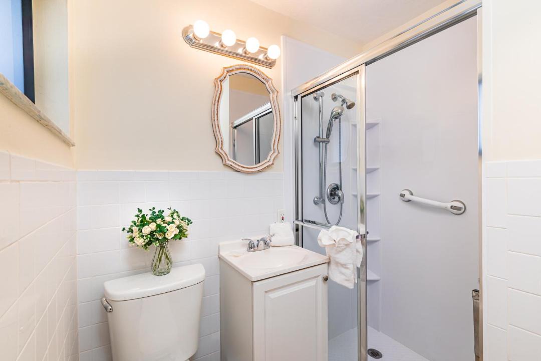 Photo of Bathroom in Deerfield Beach