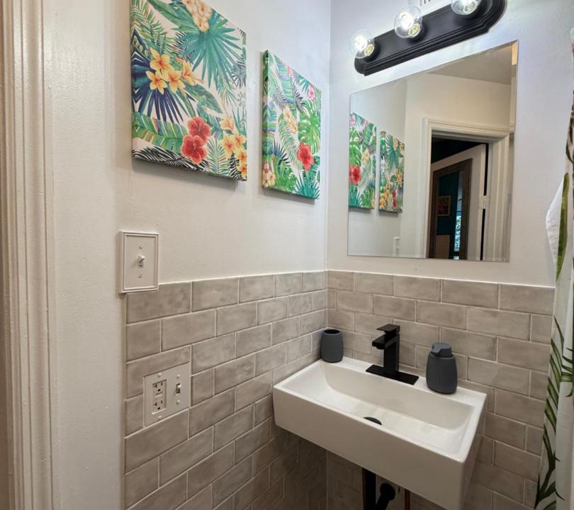 Photo of Bathroom in Southwest