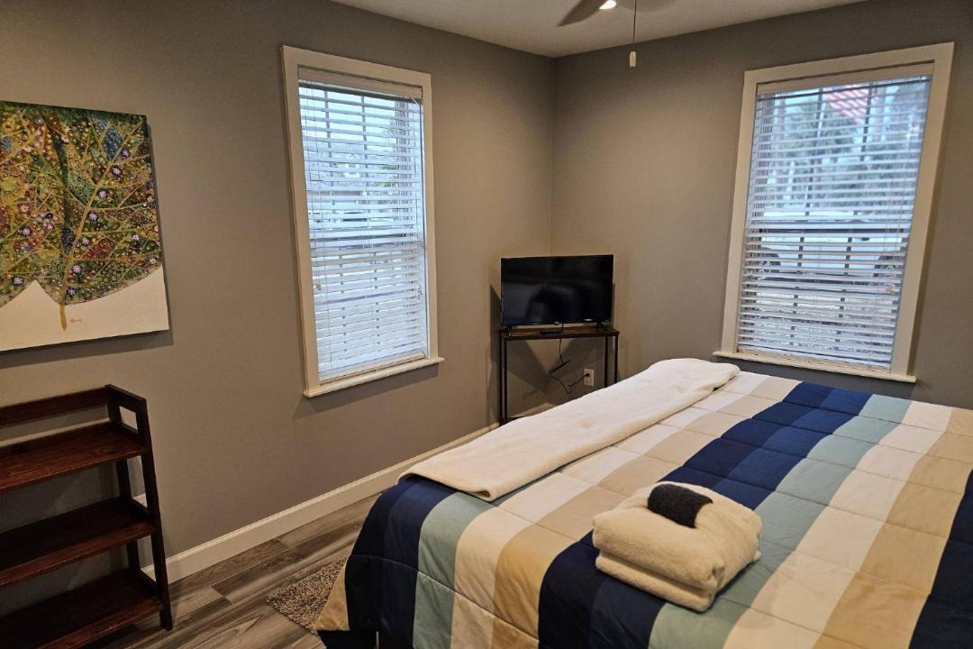 Photo of Bedroom in Jacksonville Beach