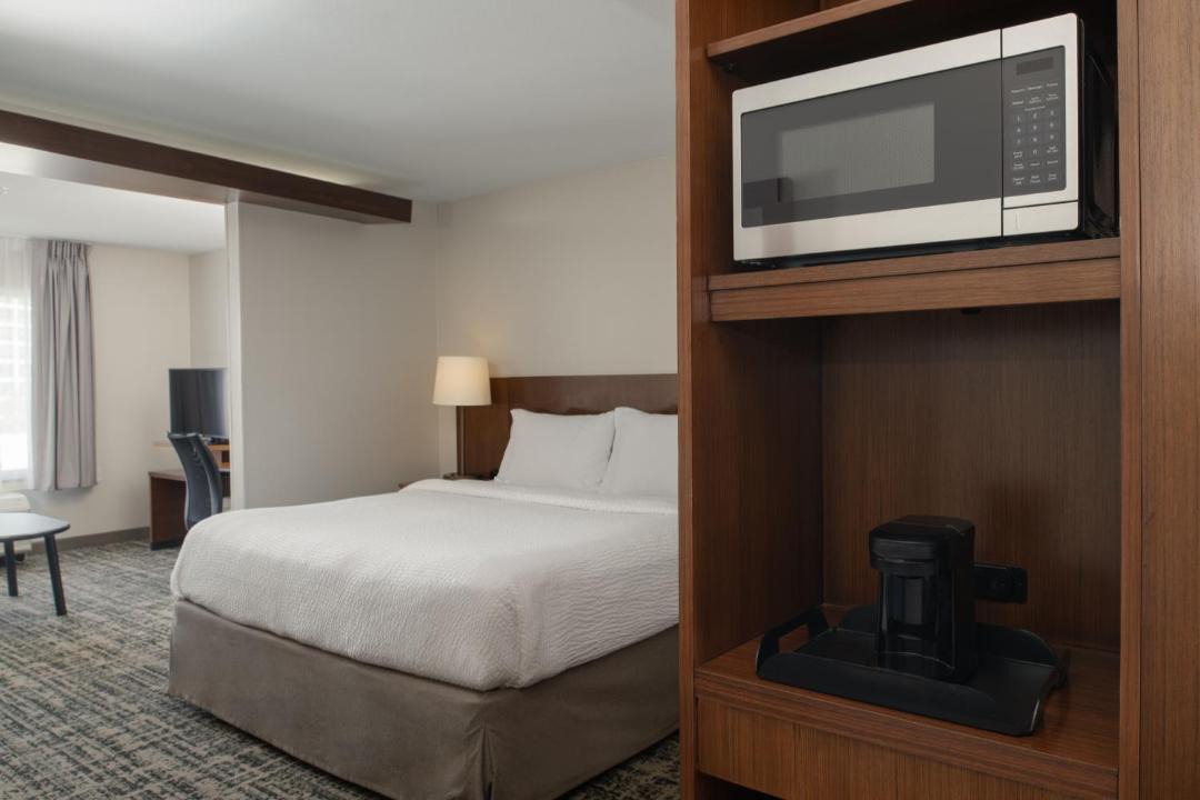 Photo of Bedroom in Carver City - Lincoln Gardens
