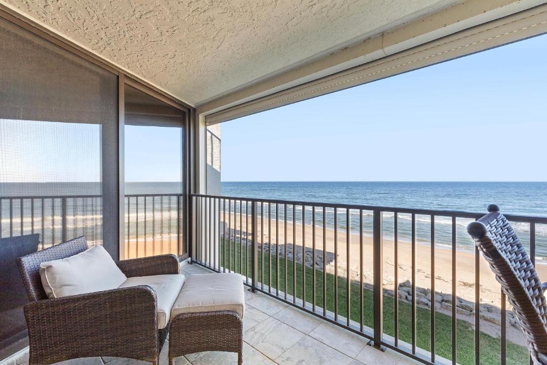 Photo of Patio Balcony in Bethune Beach
