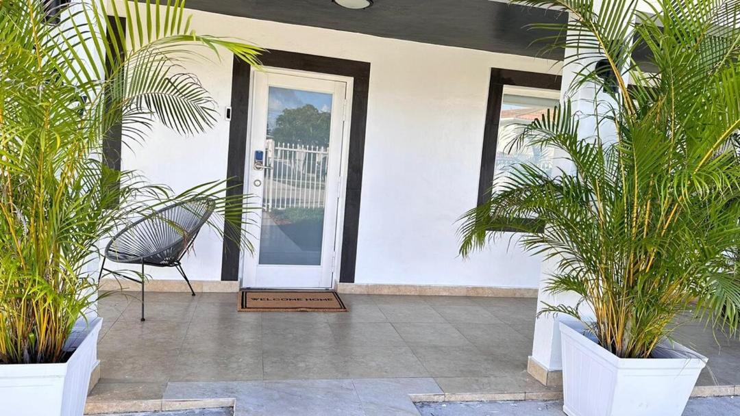 Photo of Patio Balcony in Hialeah