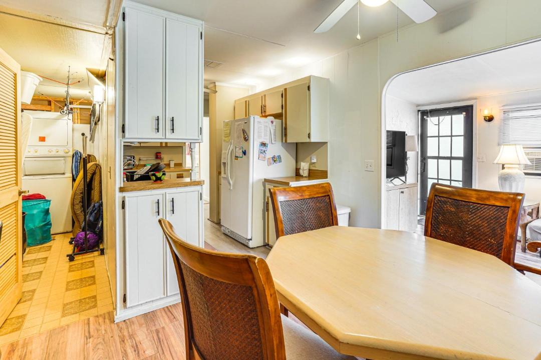 Photo of Kitchen in Nettles Island