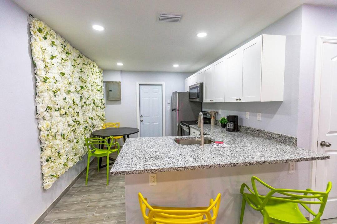 Photo of Kitchen in Central Sarasota