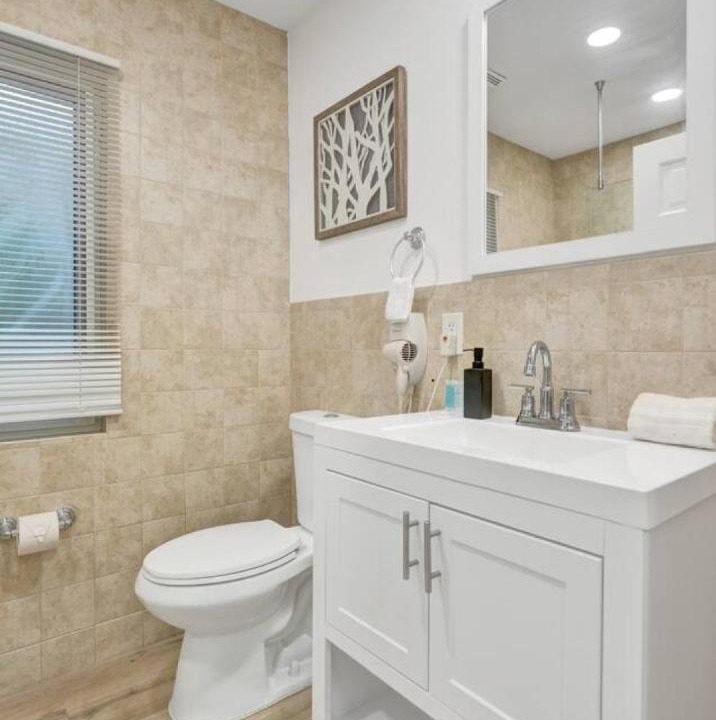 Photo of Bathroom in Sailboat Bend