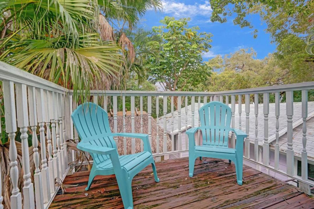 Photo of Patio Balcony in Sailboat Bend