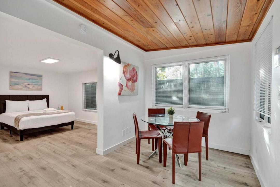 Photo of Bedroom in Sailboat Bend