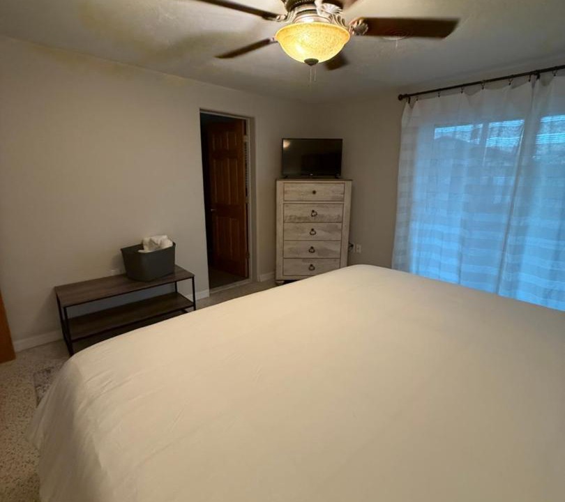 Photo of Bedroom in Sunny Shores