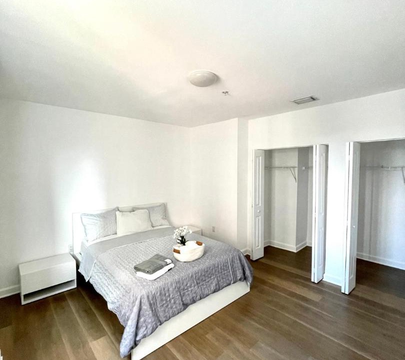 Photo of Bedroom in Coral Way