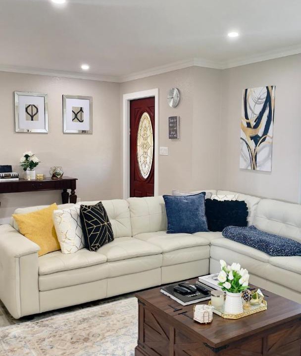 Photo of Livingroom in Caloosahatchee