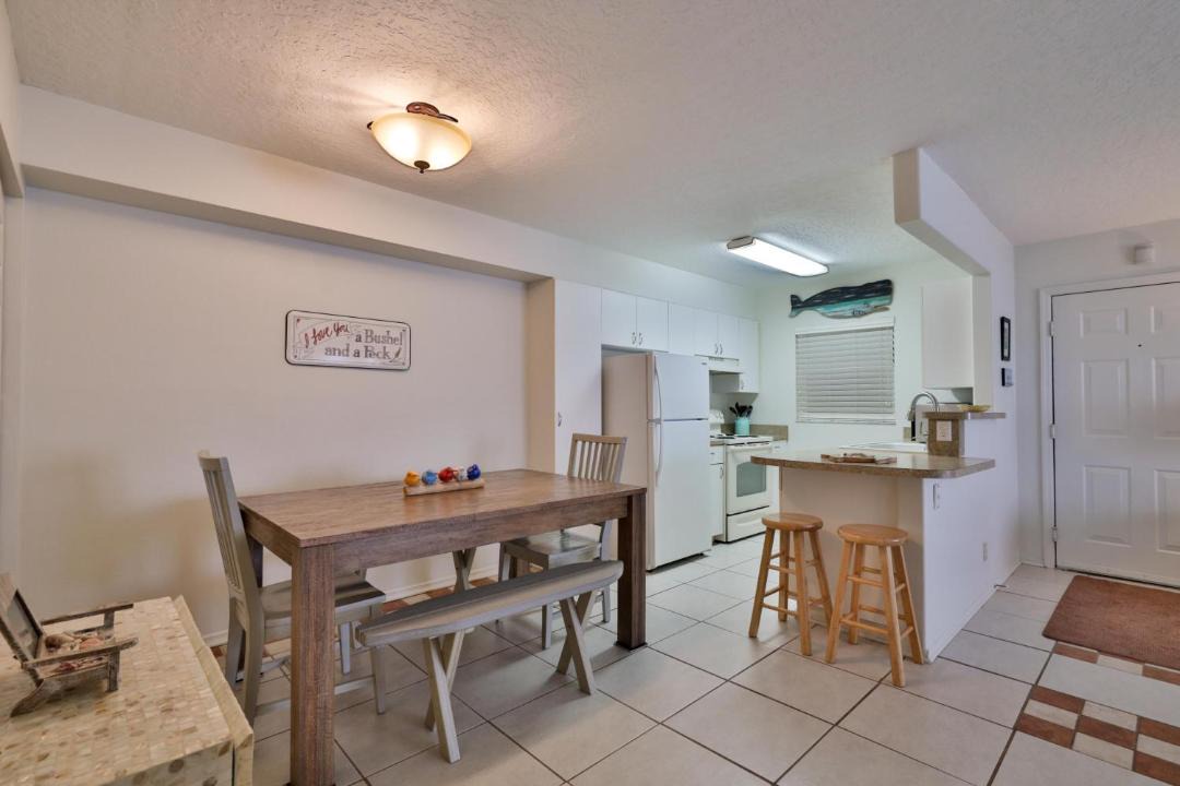 Photo of Kitchen in New Smyrna Beach
