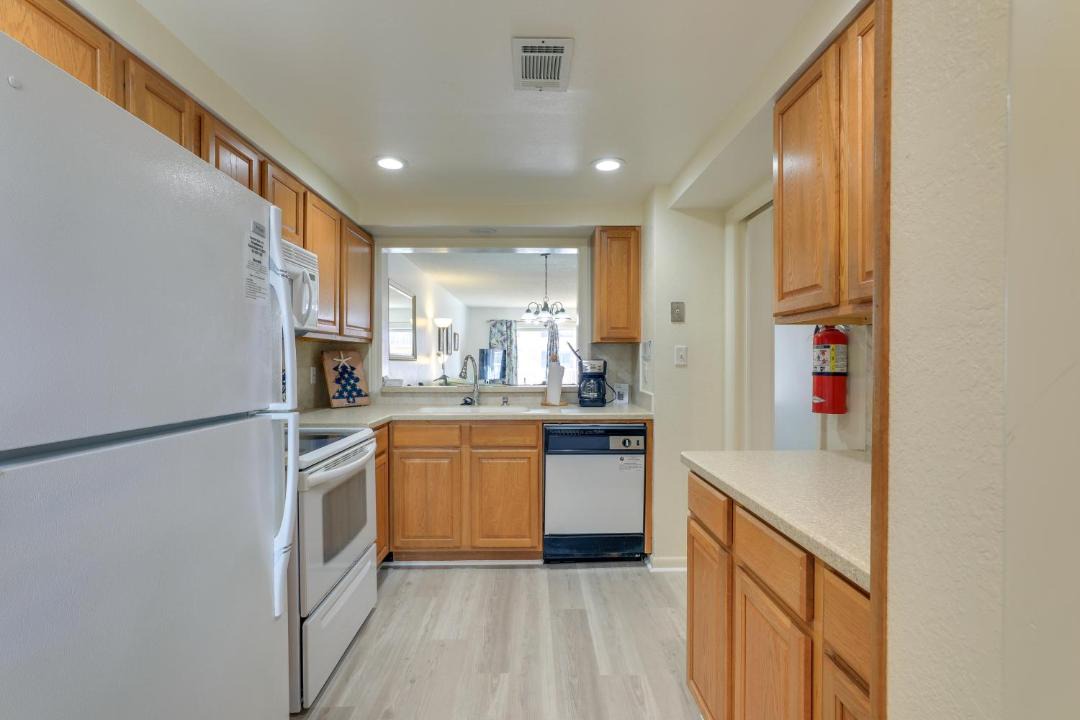 Photo of Kitchen in Cocoa Beach