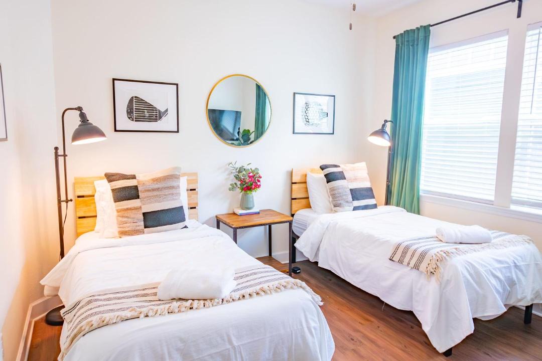 Photo of Bedroom in Pleasant Street