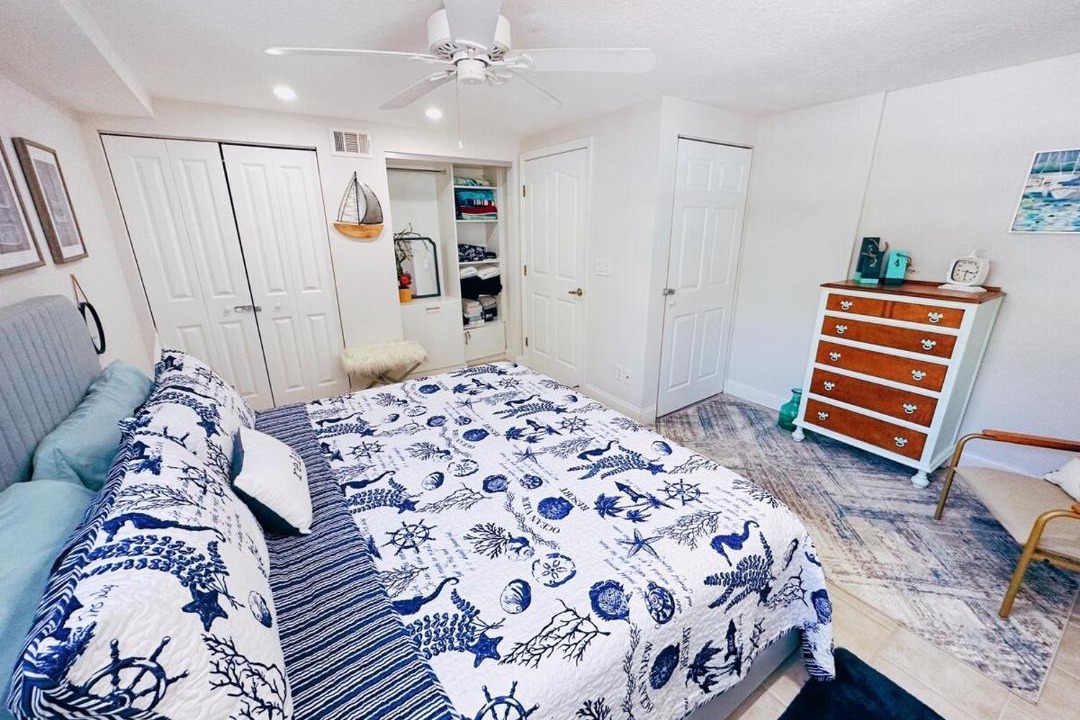 Photo of Bedroom in Horton Shores