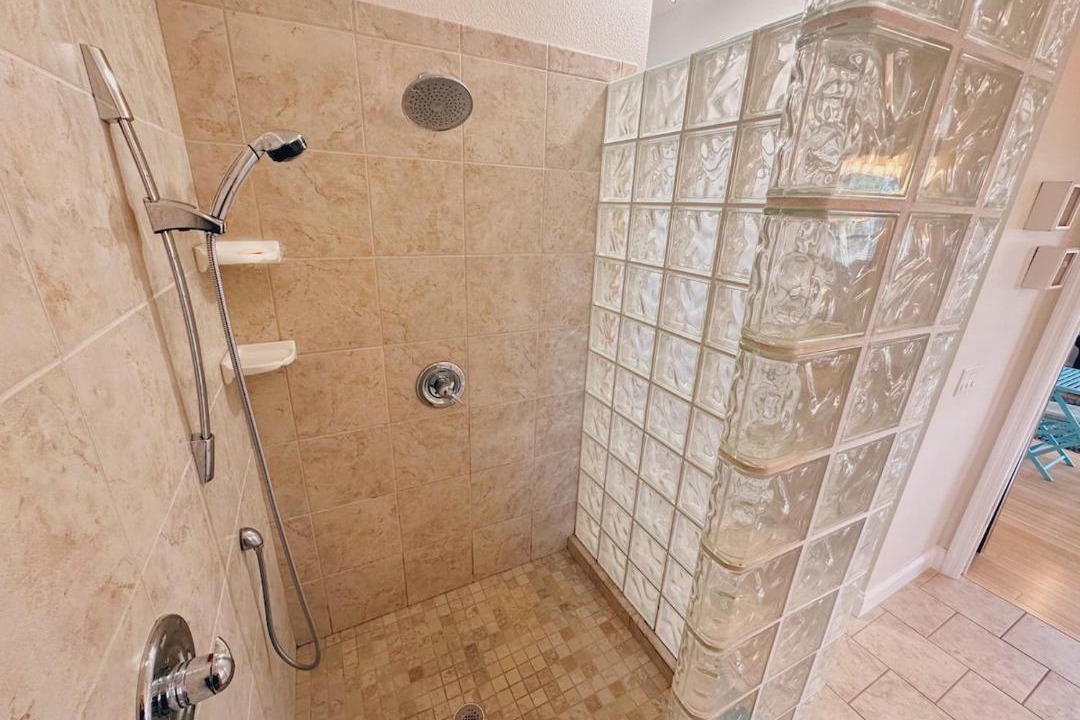 Photo of Bathroom in Horton Shores