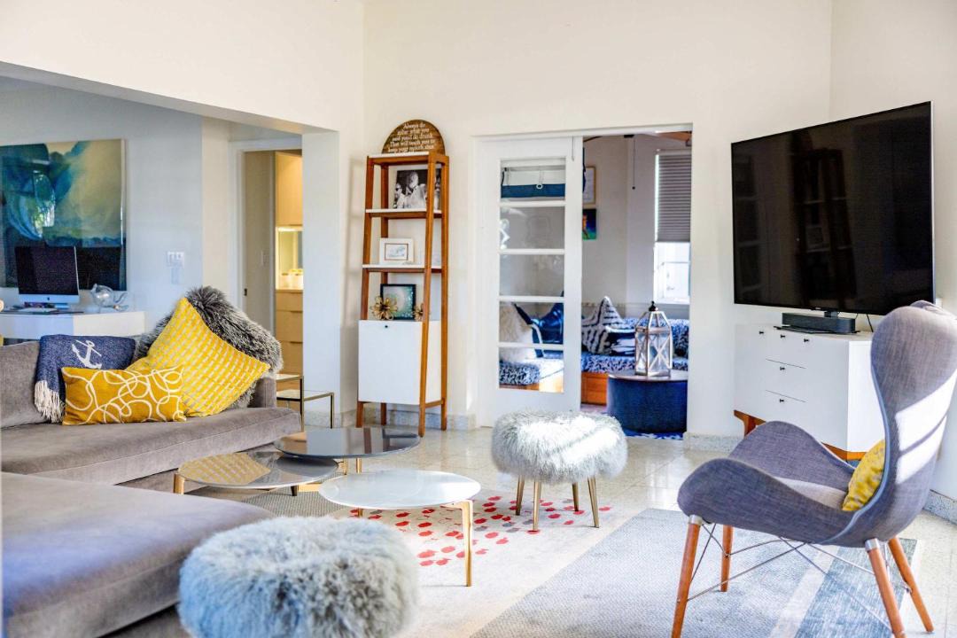 Photo of Livingroom in New Town