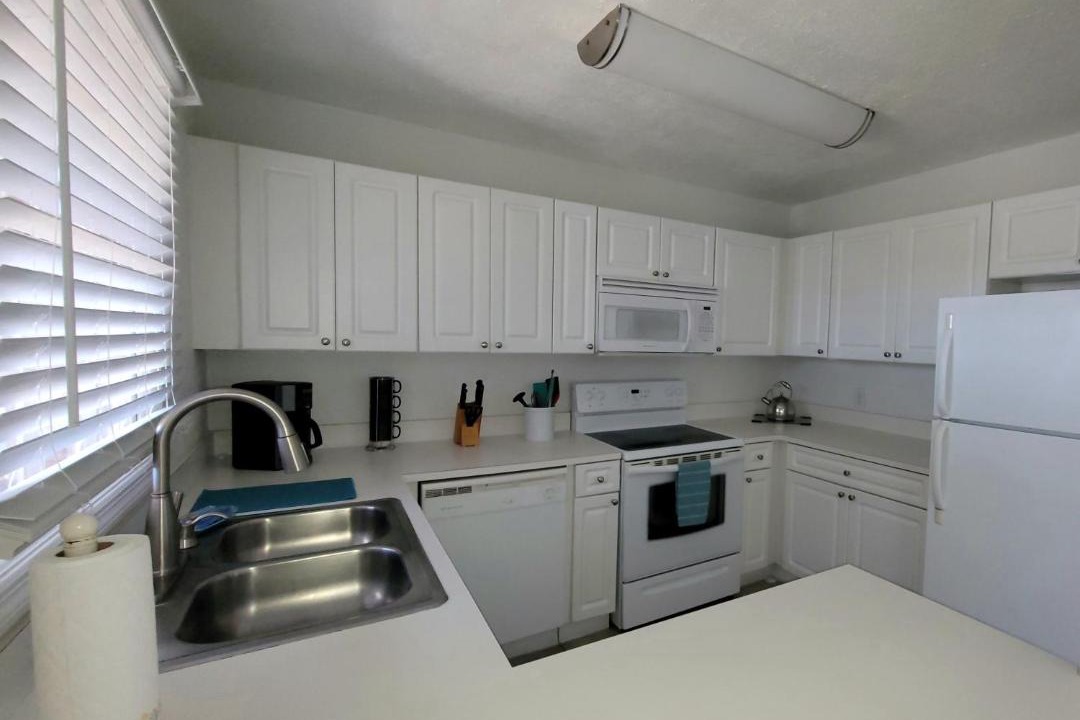 Photo of Kitchen in Lake Magdalene