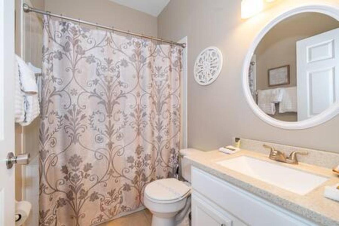 Photo of Bathroom in Esprit