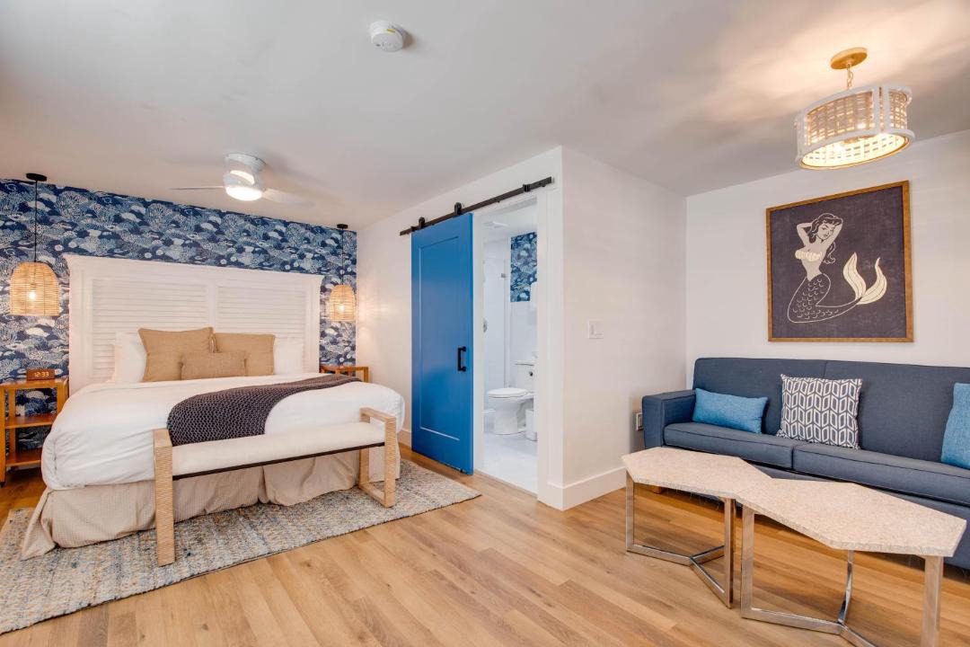 Photo of Bedroom in Historic Seaport
