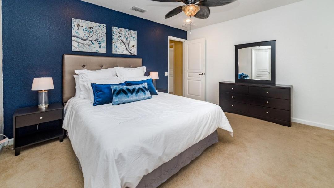 Photo of Bedroom in Windsor Hills