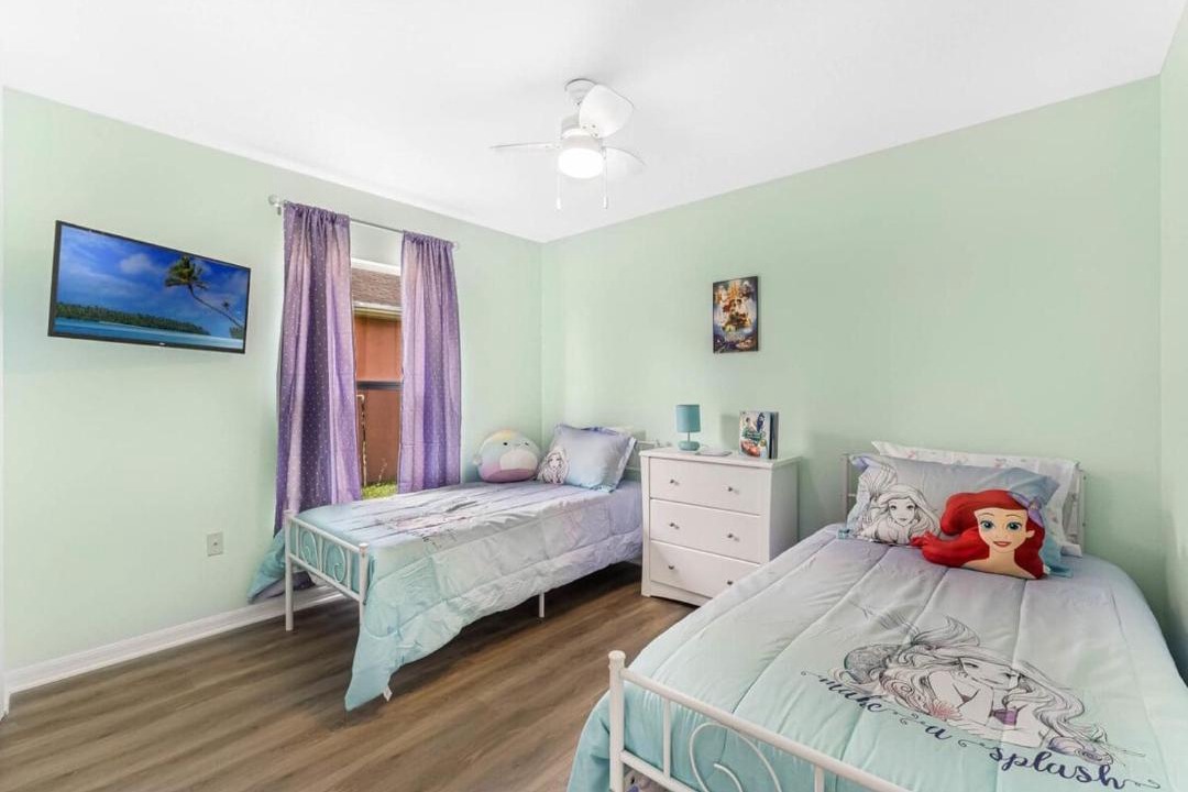 Photo of Bedroom in Sandy Ridge