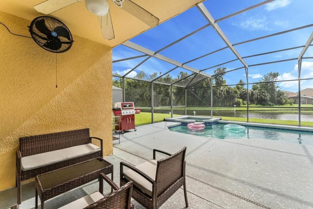 Photo of Patio Balcony in Sandy Ridge
