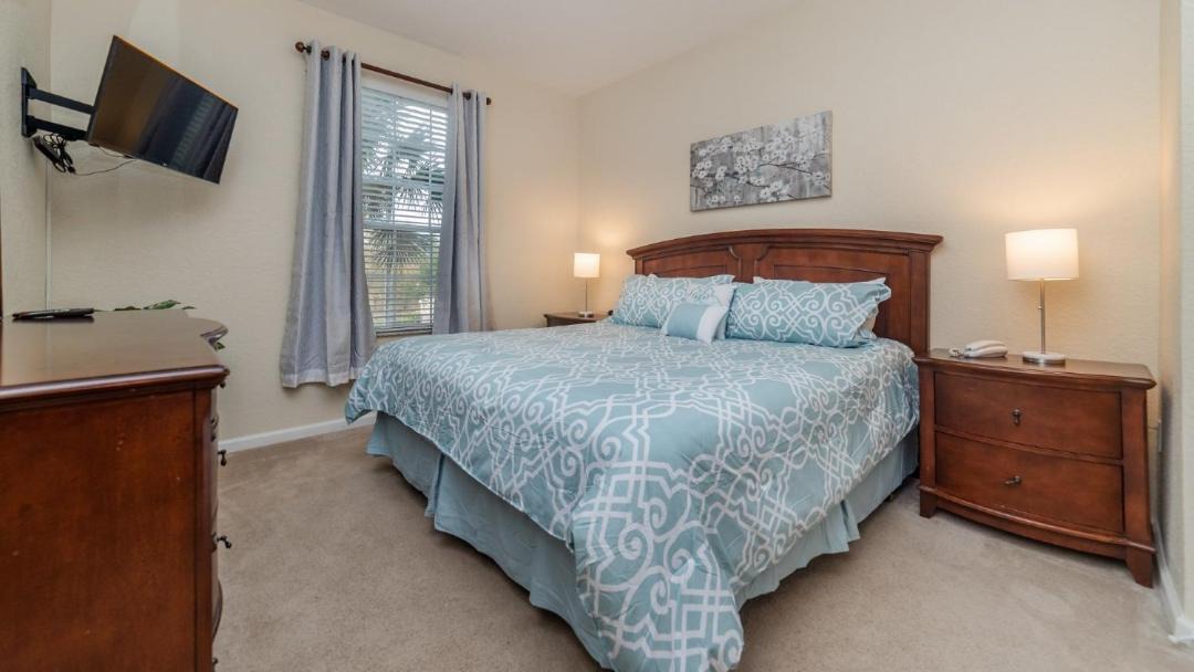 Photo of Bedroom in Windsor Hills