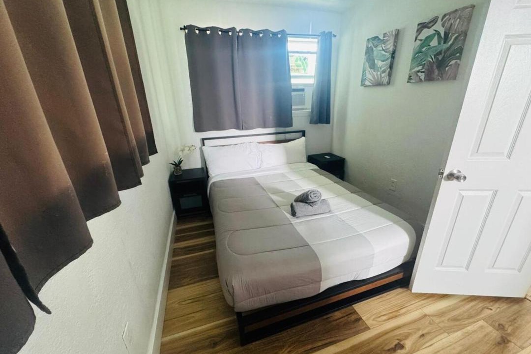 Photo of Bedroom in Little Haiti