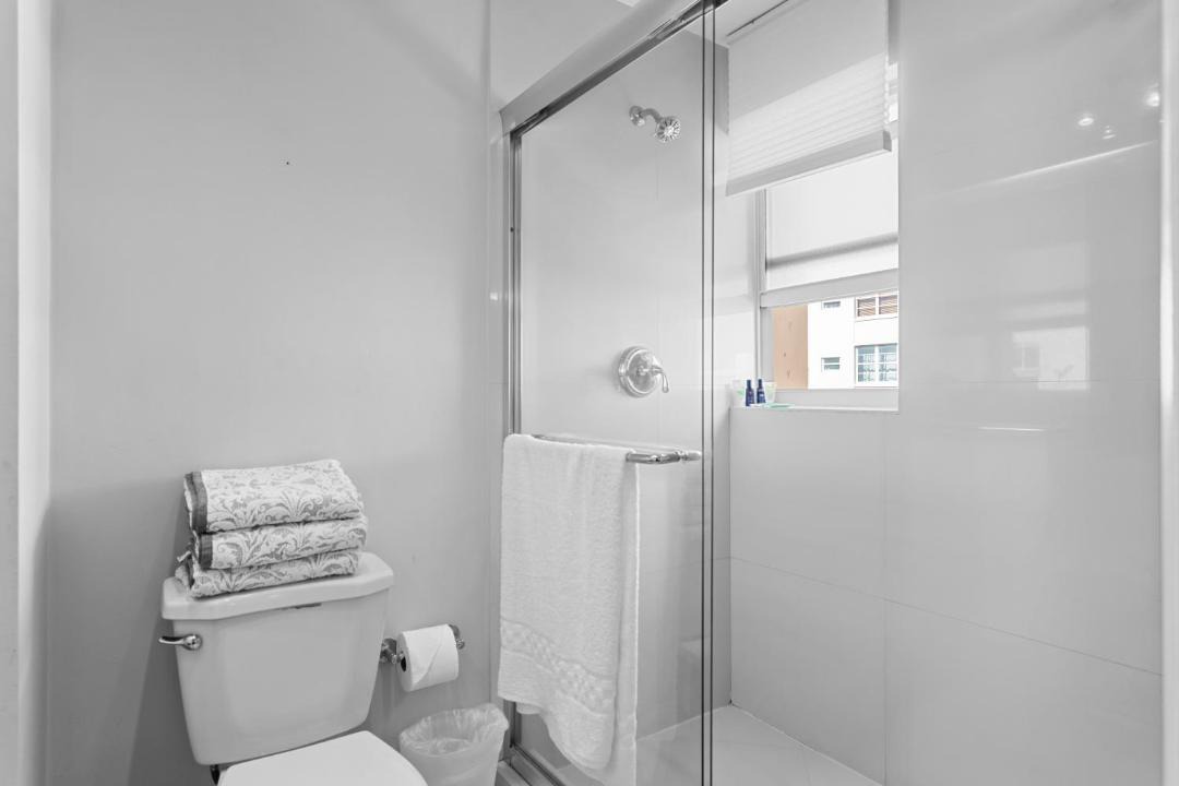 Photo of Bathroom in Bay Harbor Islands