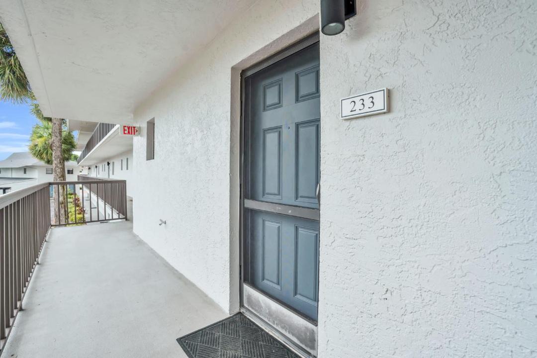 Photo of Patio Balcony in Park Shore