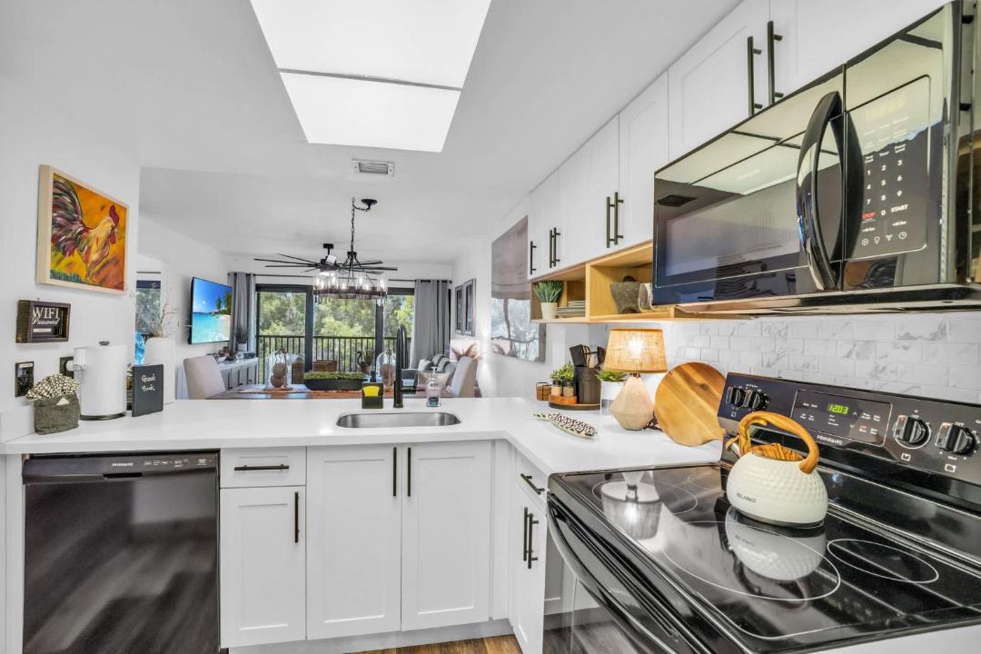 Photo of Kitchen in Park Shore
