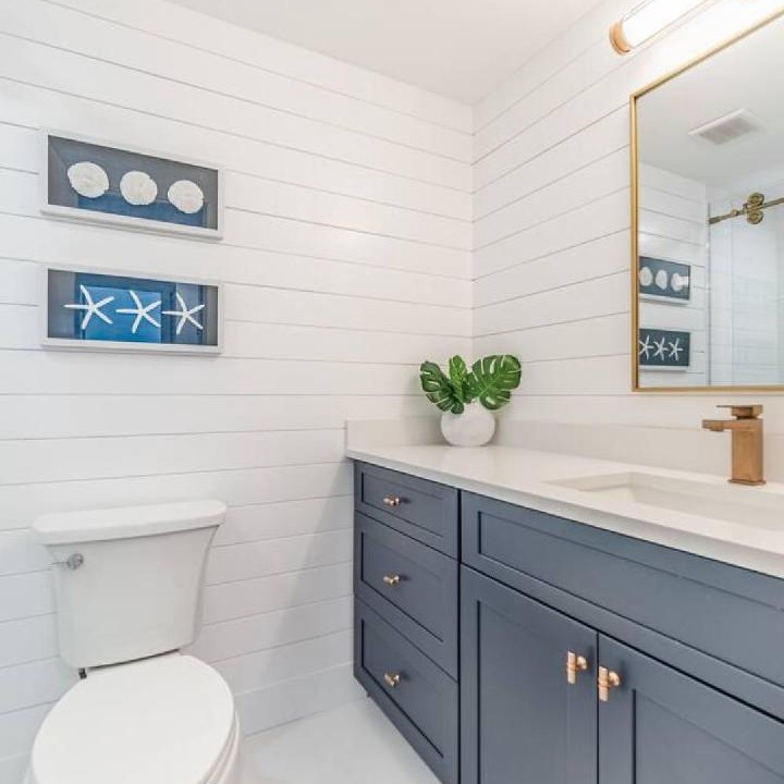 Photo of Bathroom in Jupiter Bay