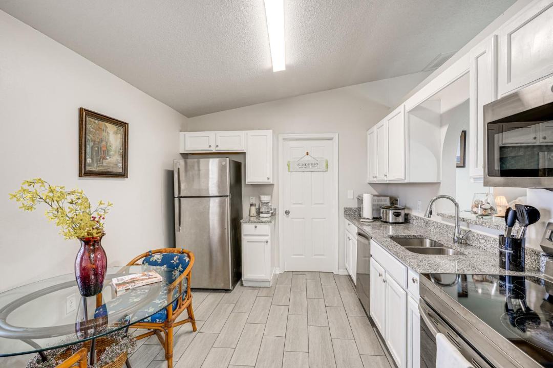 Photo of Kitchen in Lakeland - Winter Haven