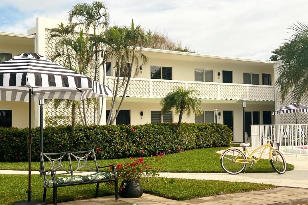 Photo of Others in Palm Beach Shores