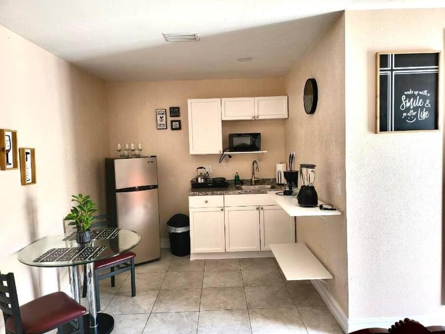 Photo of Kitchen in Caloosahatchee