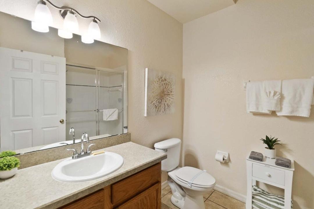 Photo of Bathroom in Bahama Bay